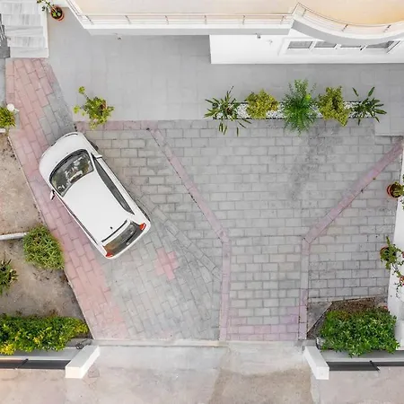 Sky Char * יאליסוס