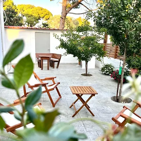 דירה Sky Char יאליסוס